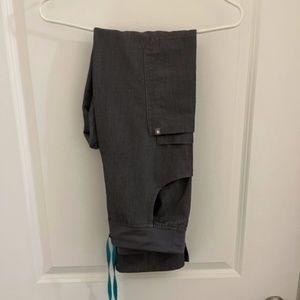 Figs Kade Cargo scrub pant XXS Tall Graphite